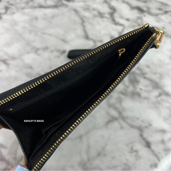 Tory Burch Britten Large Zip Pouch In Black - Picture 4 of 6